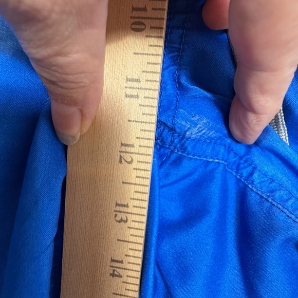 Genuine Merchandise Shorts Mens Size Large Toronto Blue Jays MLB Baseball - Picture 8 of 10